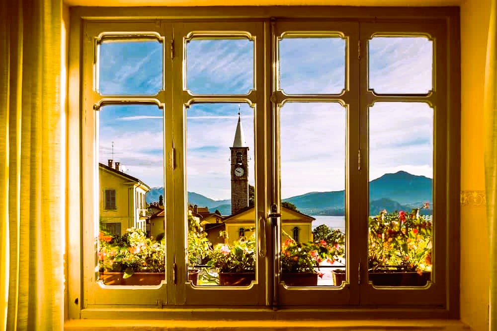 windows with view